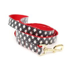 black buffalo plaid christmas laminate leash 1